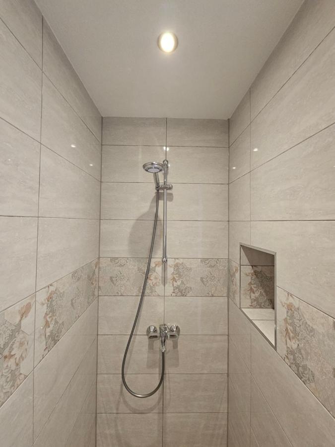 Apartman Eli Supetar Exterior foto